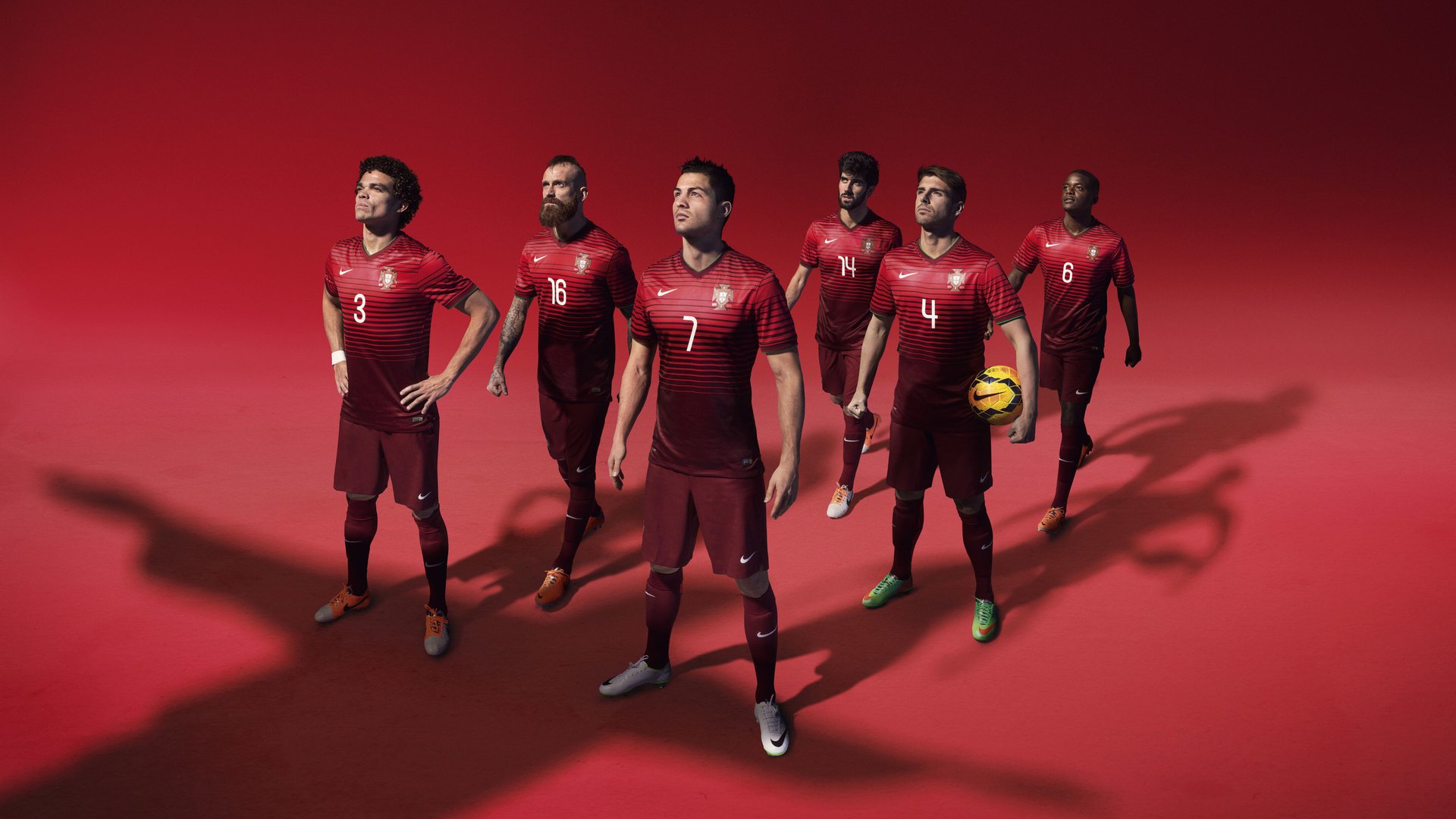 里昂新赛季展望,里昂首发阵容